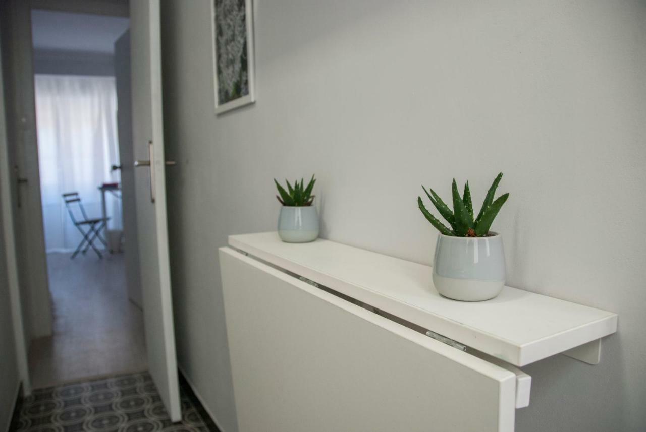 Plaza De Toro Studio Apartment Аликанте Екстериор снимка