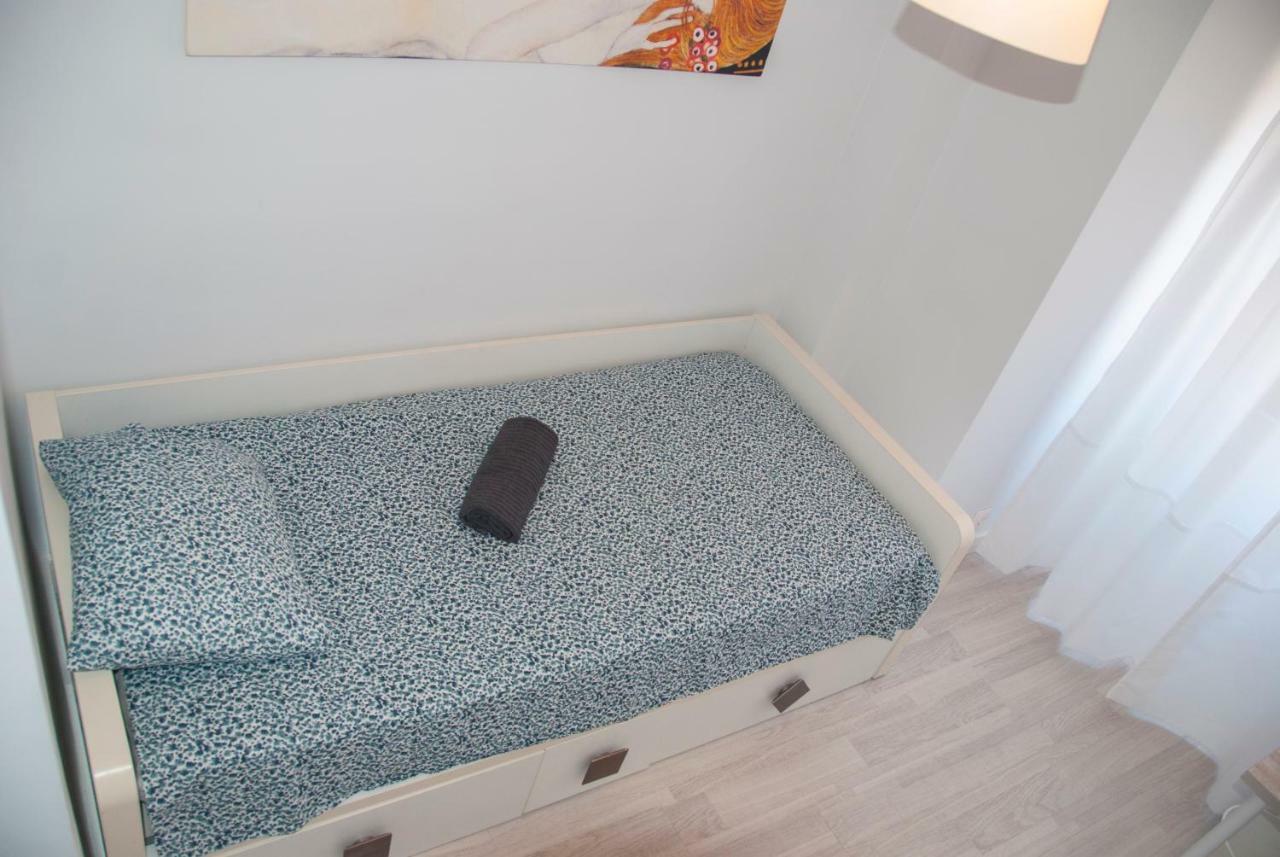 Plaza De Toro Studio Apartment Аликанте Екстериор снимка