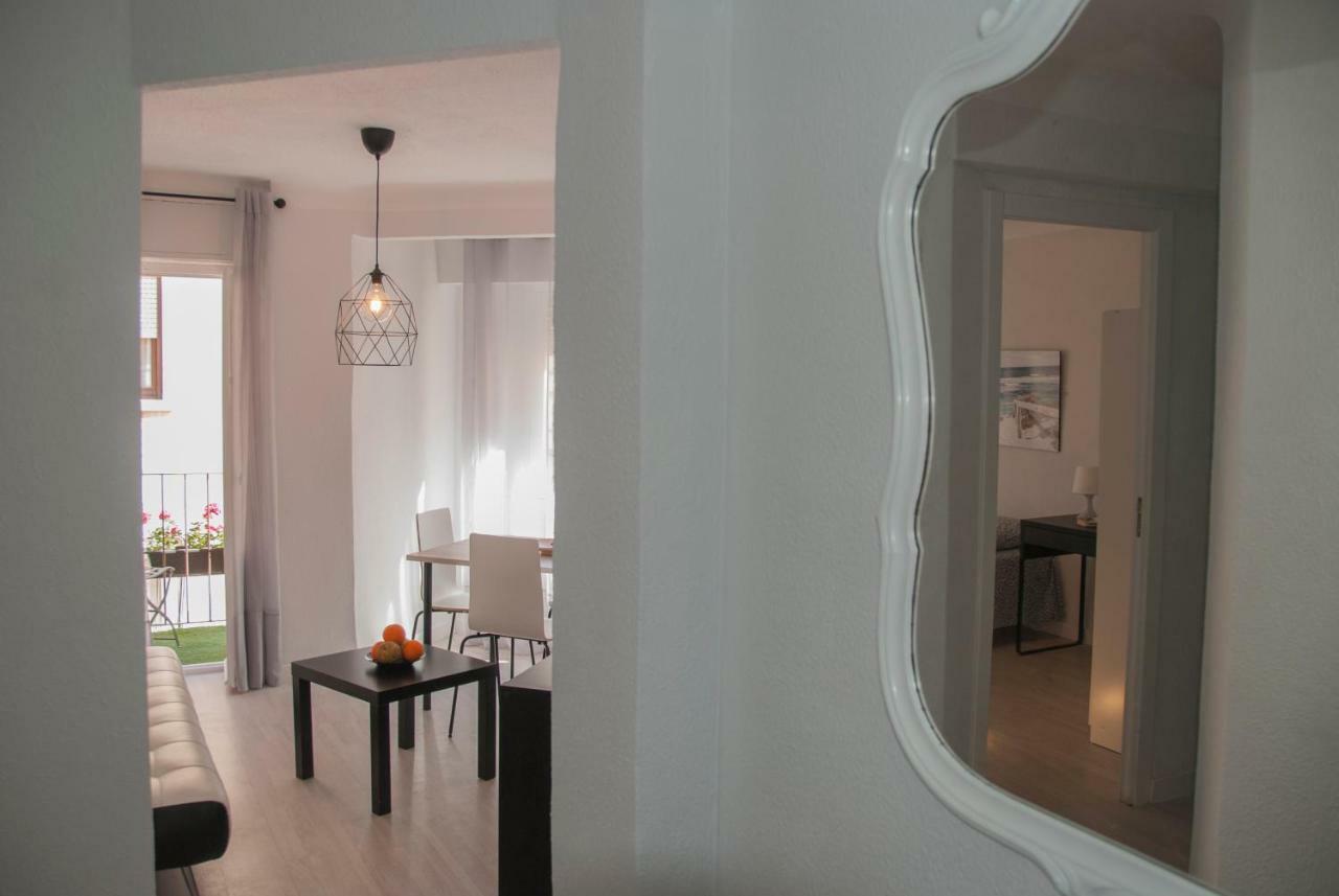 Plaza De Toro Studio Apartment Аликанте Екстериор снимка