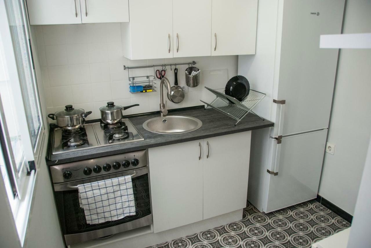 Plaza De Toro Studio Apartment Аликанте Екстериор снимка