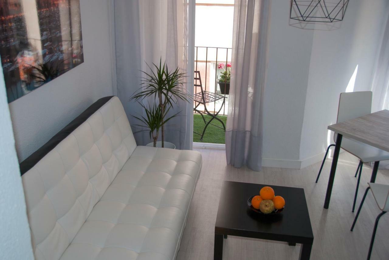 Plaza De Toro Studio Apartment Аликанте Екстериор снимка