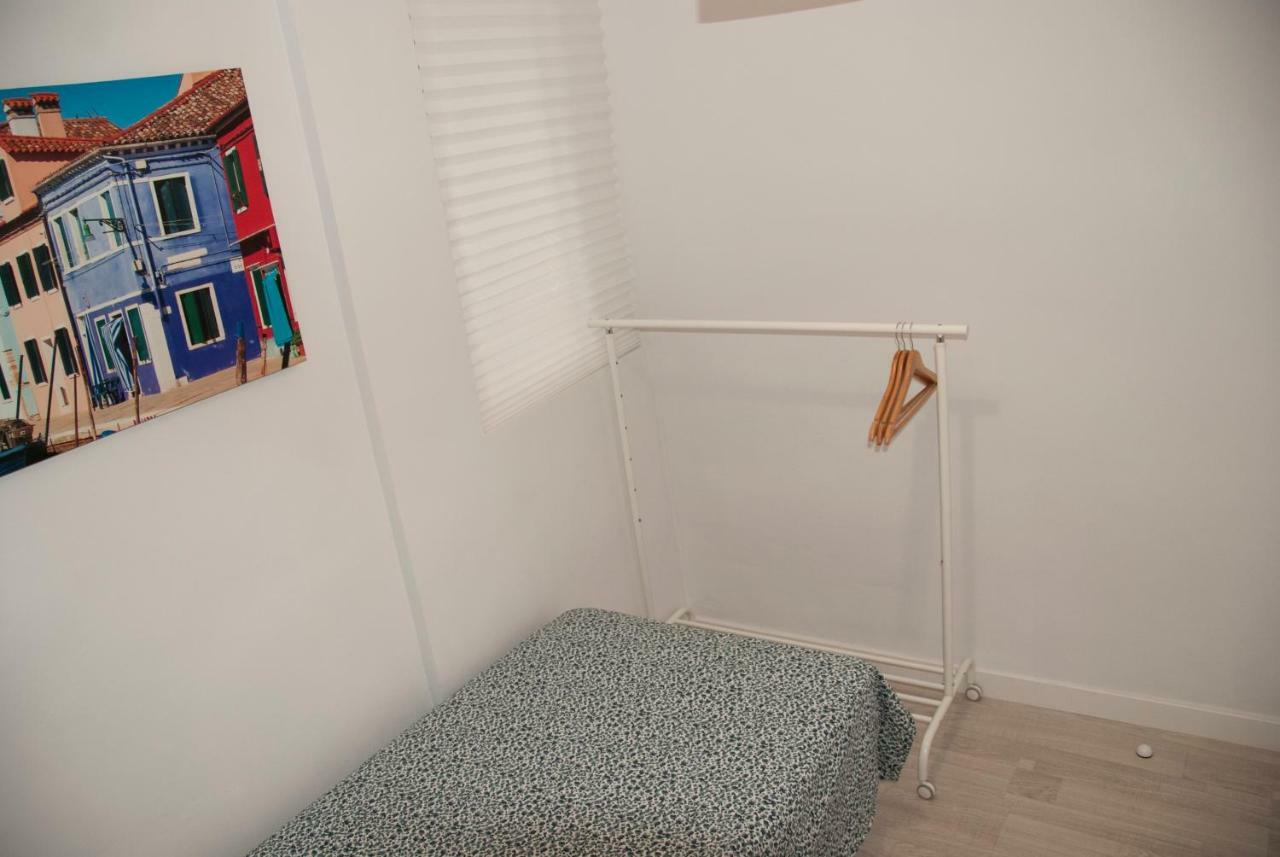 Plaza De Toro Studio Apartment Аликанте Екстериор снимка