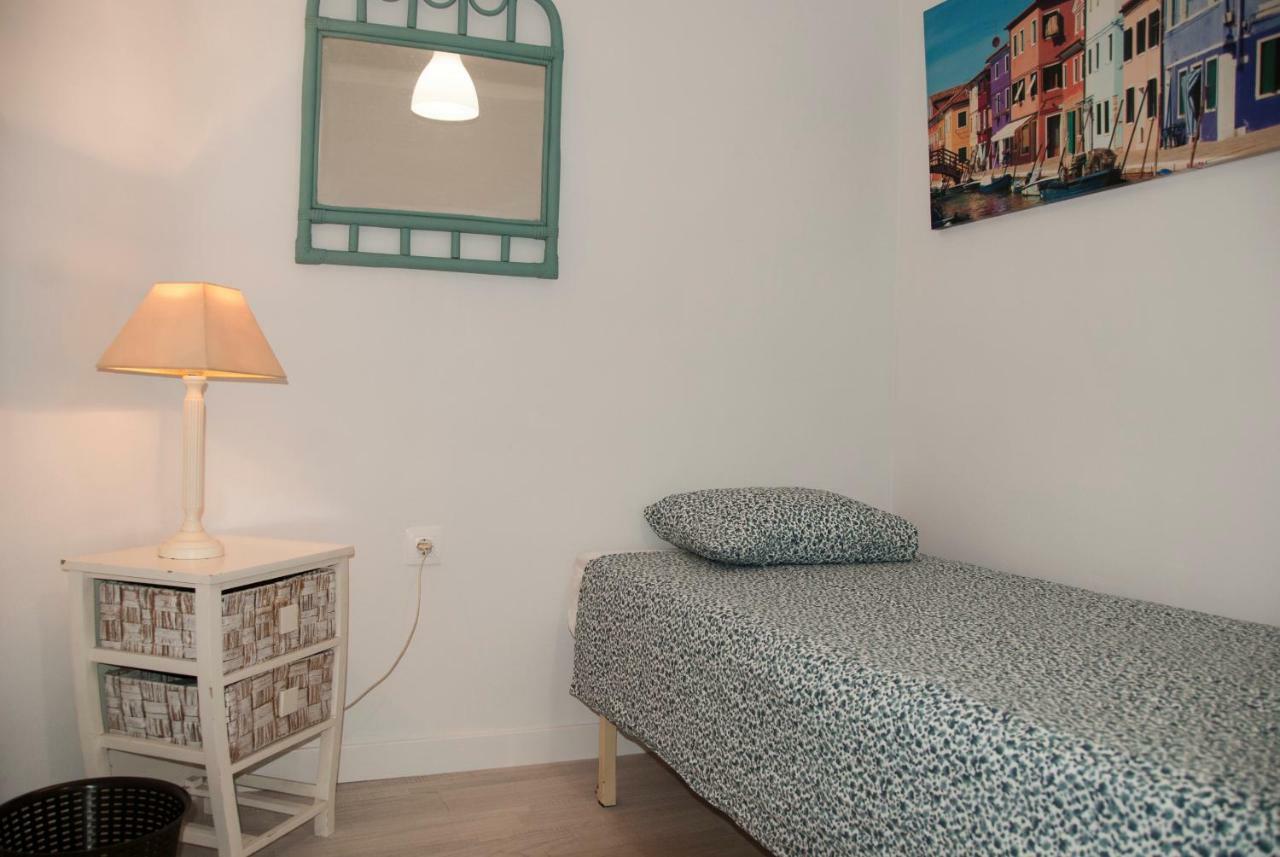 Plaza De Toro Studio Apartment Аликанте Екстериор снимка